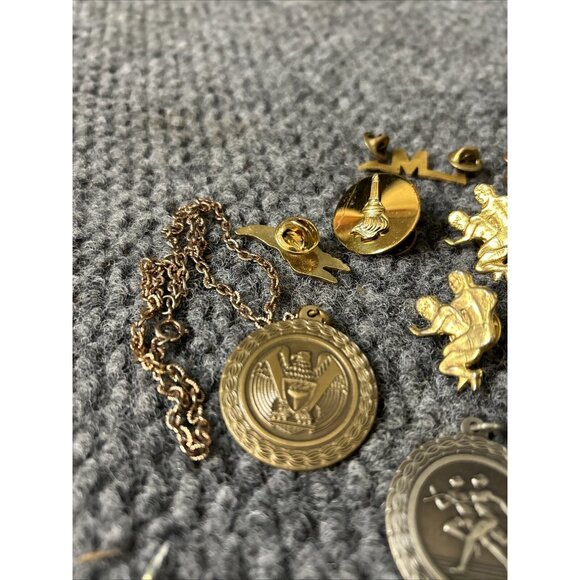 1970s Vintage High School Sports Athletic Medals Lot - Picture 5 of 10
